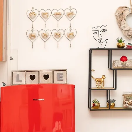 Appartamento Portatorre Suite, A Charming In The Heart Of Como, Free Private Parking, Air Conditioning & More! *